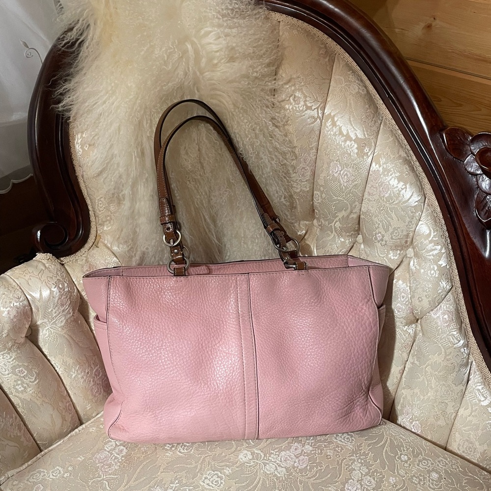 Coach pebbled leather bag